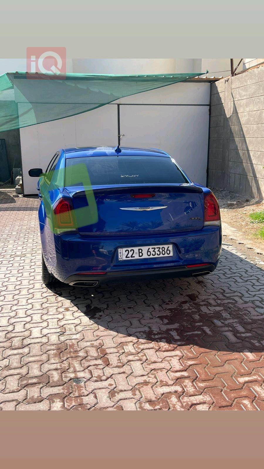 كرايسلر 300